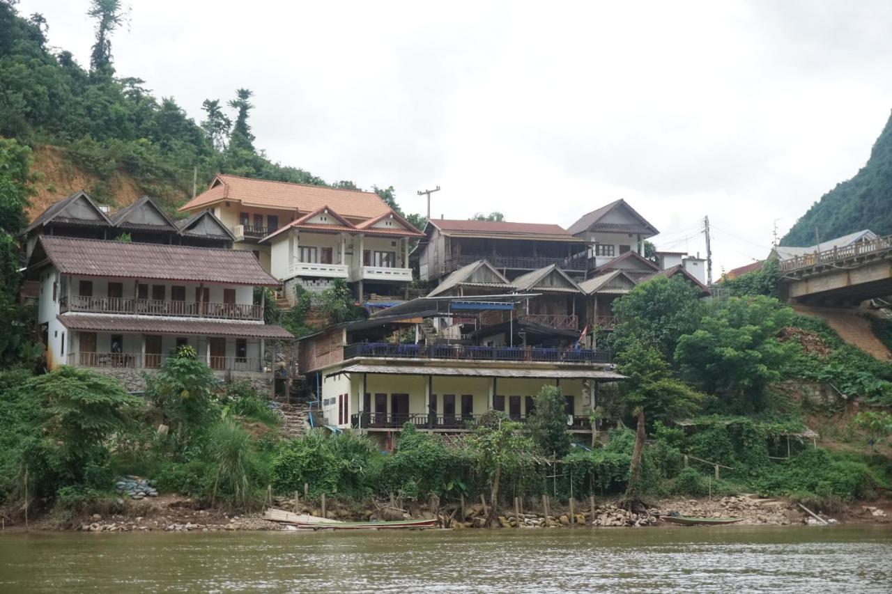 Sunrise Bungalow Hotel Nongkhiaw Kültér fotó